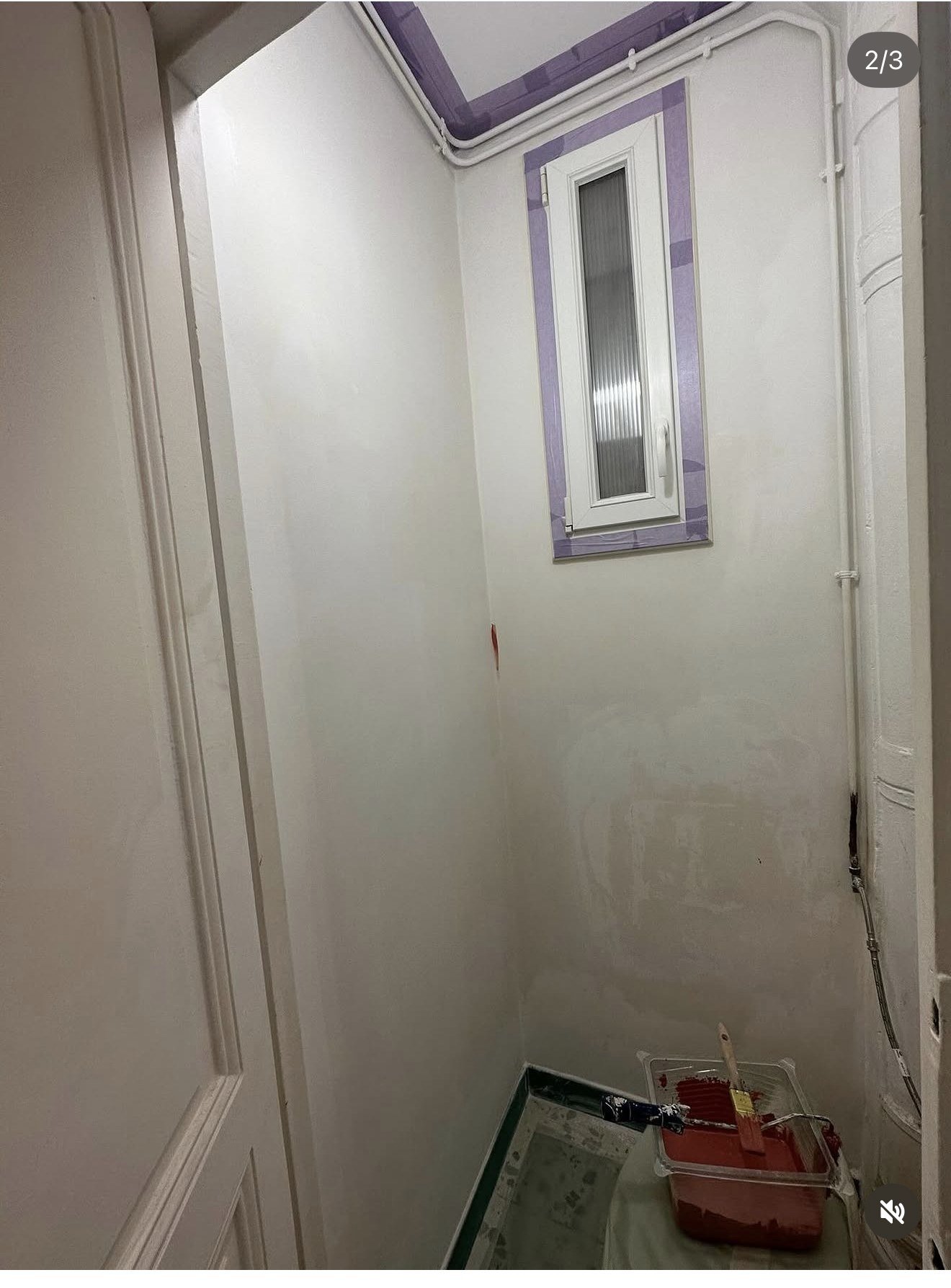 WC avant peinture, murs bruts